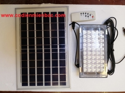 ĐÈN PHA NĂNG LƯỢNG NHIỀU MẮT 50W